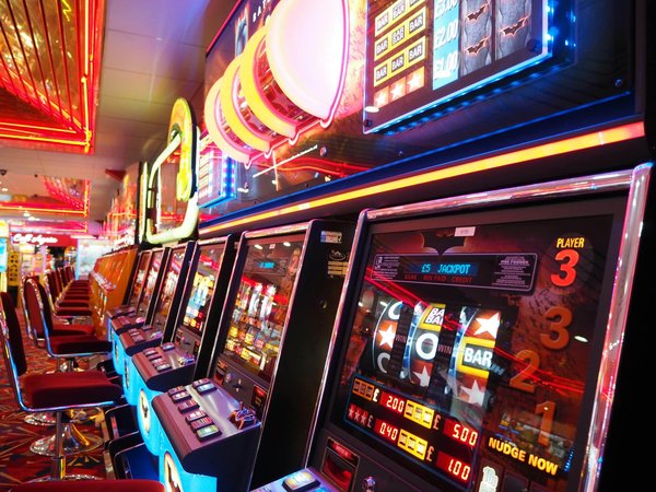 Vivre l'expérience de Macao en ligne : Guide ultime des jeux et culture virtuelle